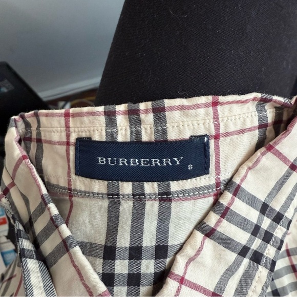 Dress button down 8T Burberry short sleeves beige - Picture 2 of 2